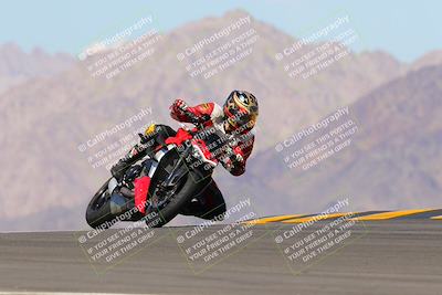 media/Oct-08-2022-SoCal Trackdays (Sat) [[1fc3beec89]]/Turn 9 (1pm)/